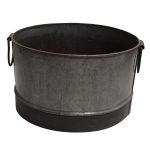 Vintage Iron Storage Tub – Rustic Industrial Collectible