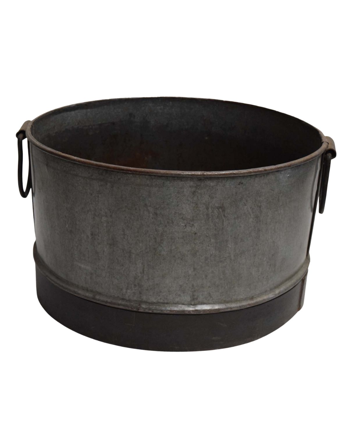 227 Vintage Iron Storage Tub – Rustic Industrial Collectible - Image 1
